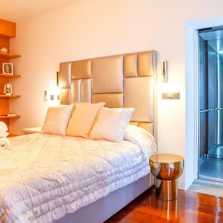 Villa Chimera By Lovelystay Caniço