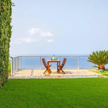 Chimera By Lovelystay Villa Caniço