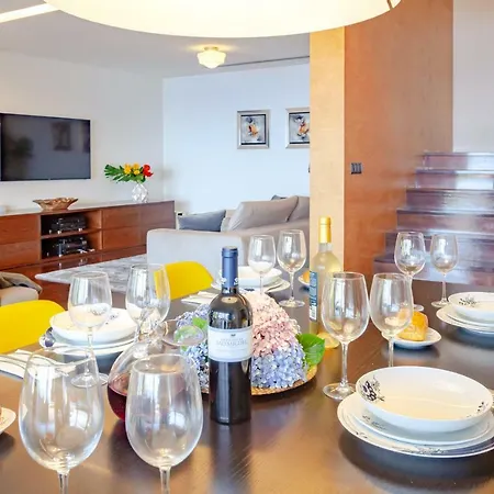 Chimera By Lovelystay Caniço