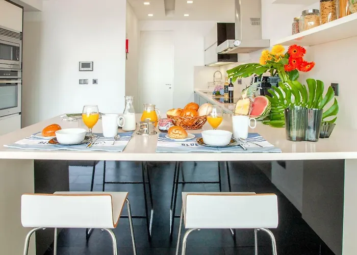 Chimera By Lovelystay