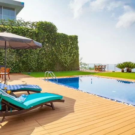 Chimera - Oceanfront Pool Retreat By Ls