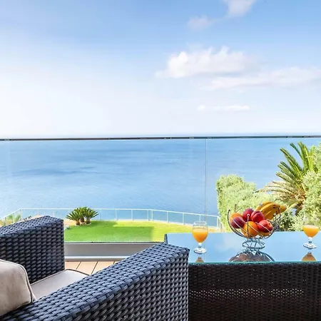 Chimera By Lovelystay Villa Caniço