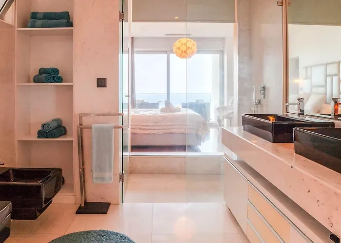 Chimera By Lovelystay * 카니코