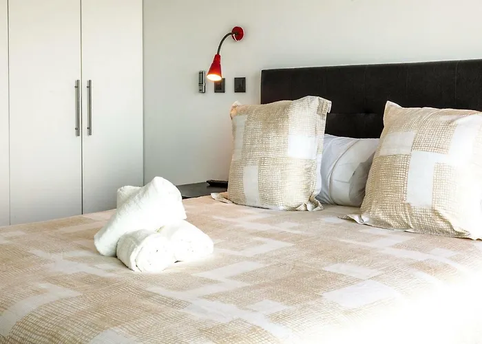 Chimera By Lovelystay * 卡尼索