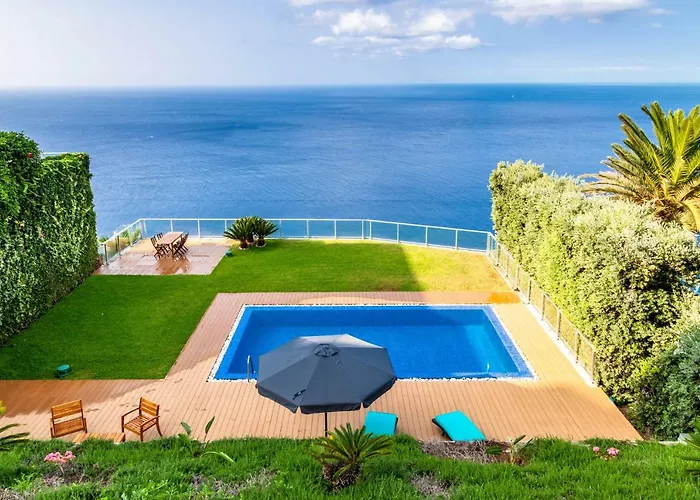 Chimera By Lovelystay * 카니코